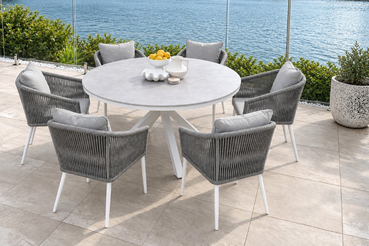 cove round ceramic table with bay chairs 7pc set white