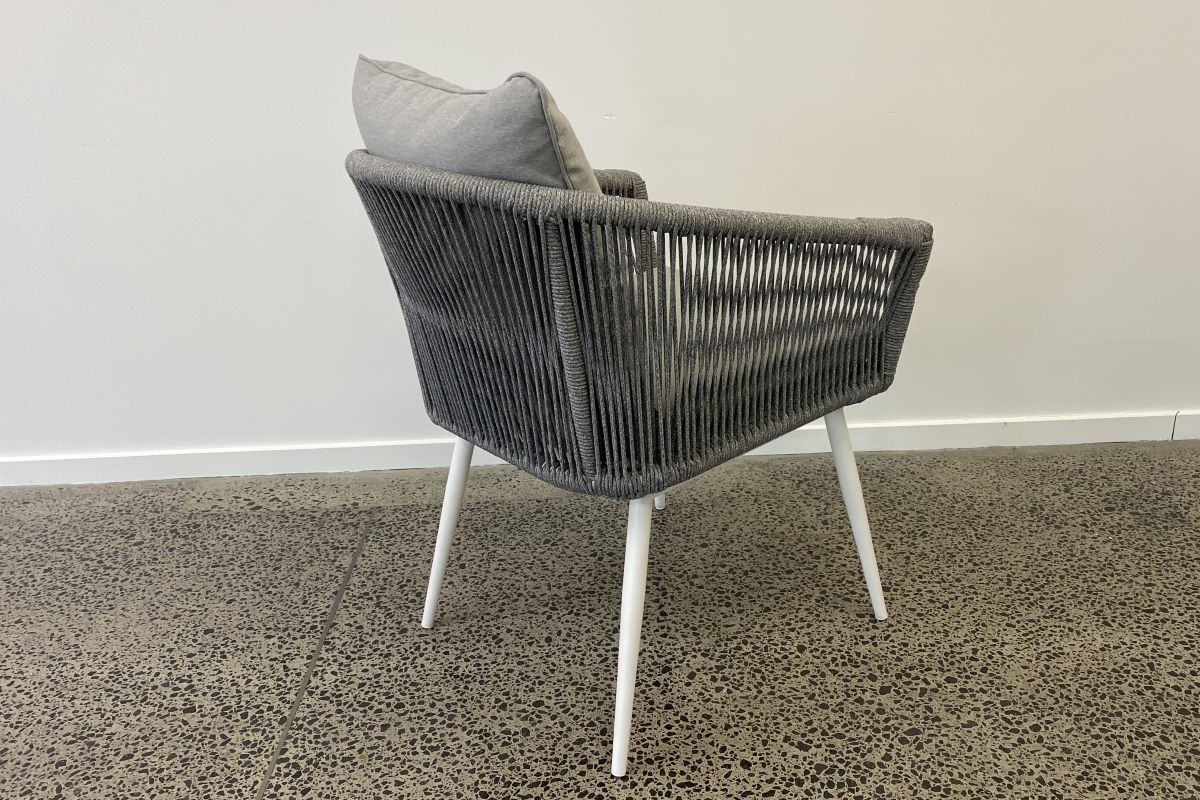 bay rope outdoor dining chair with olefin cushion white