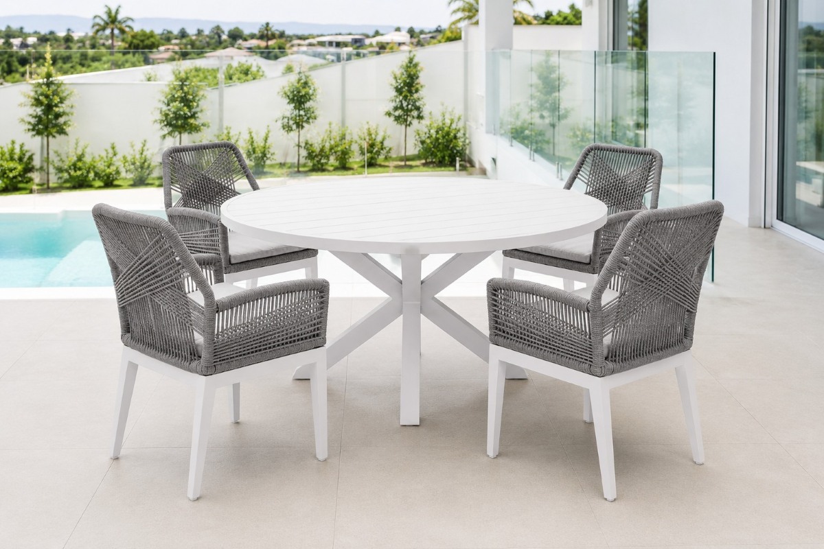 cape white chairs set of 4 ak floorstock