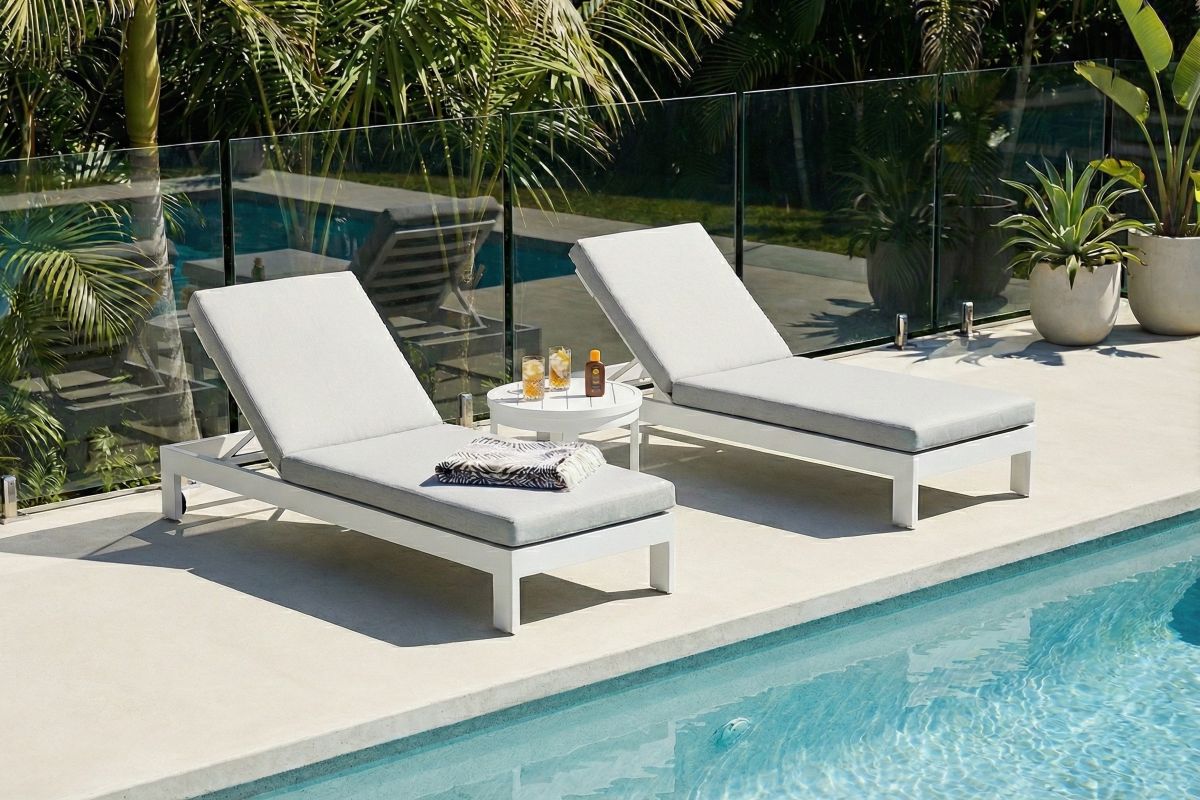 monaco sun lounger with sunbrella cushion white