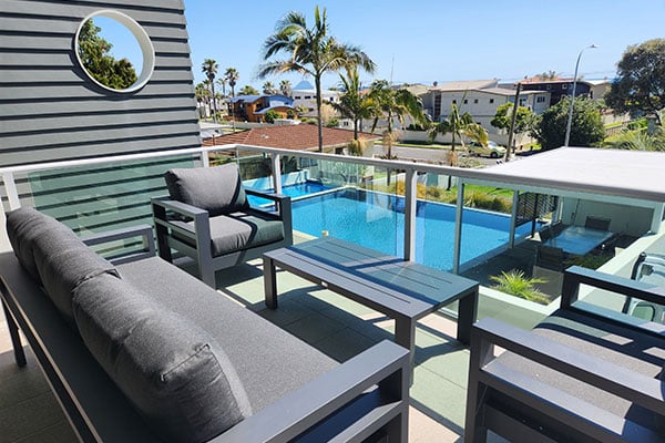 outdoor aluminium furniture pool