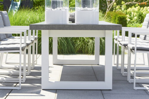 stelvio table white outdoor